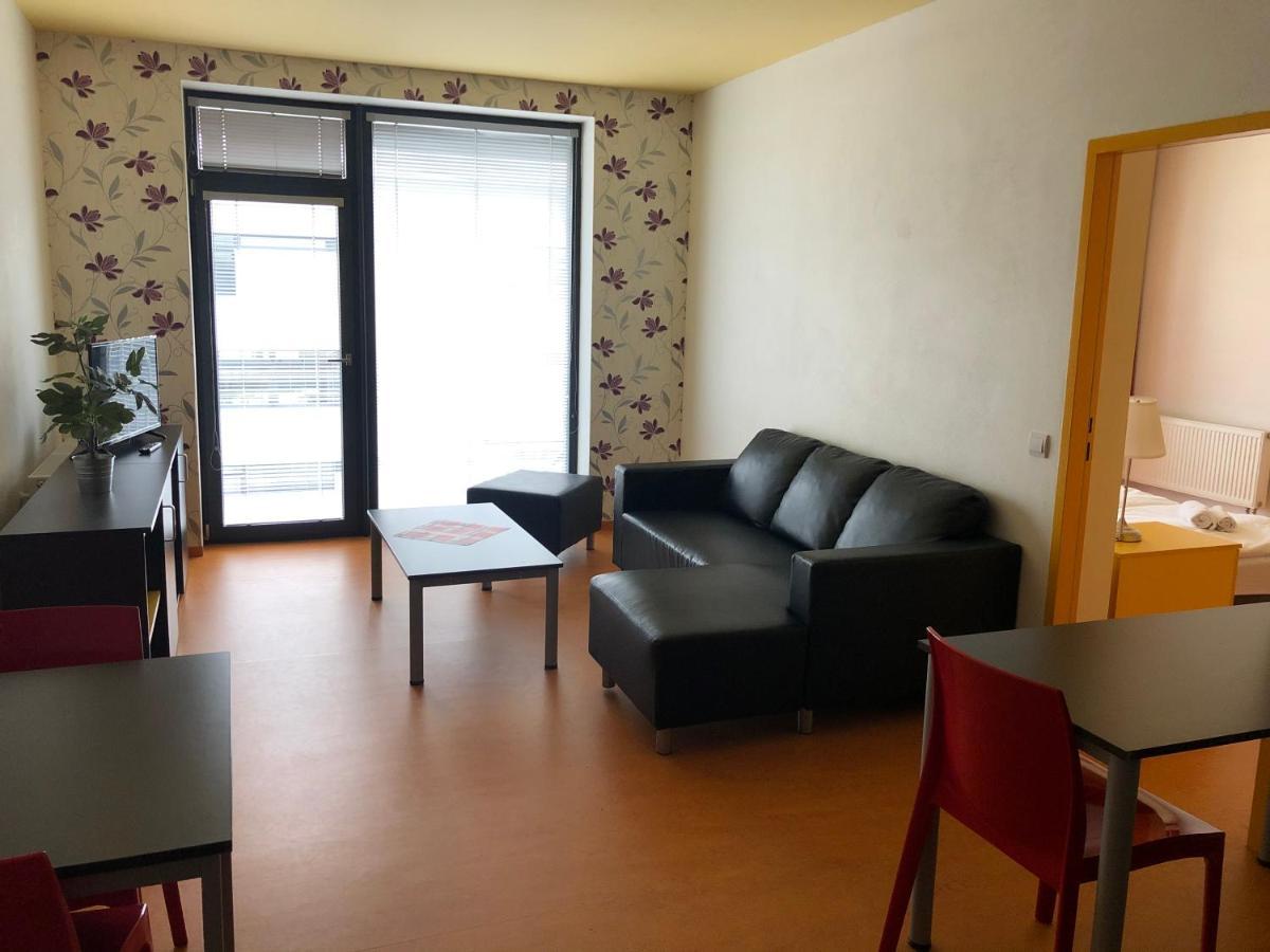 Office Apartments Brno Bagian luar foto