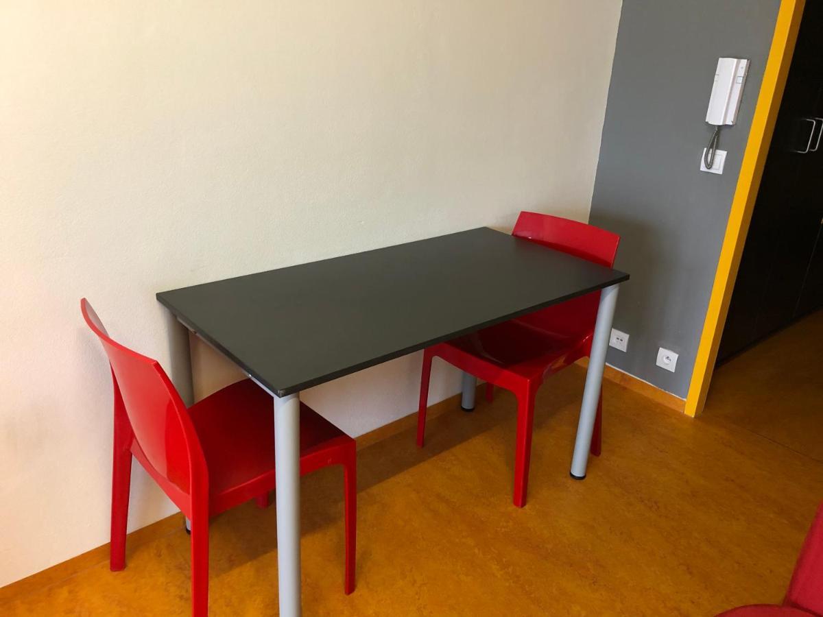 Office Apartments Brno Bagian luar foto
